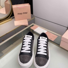 Miu Miu Casual Shoes